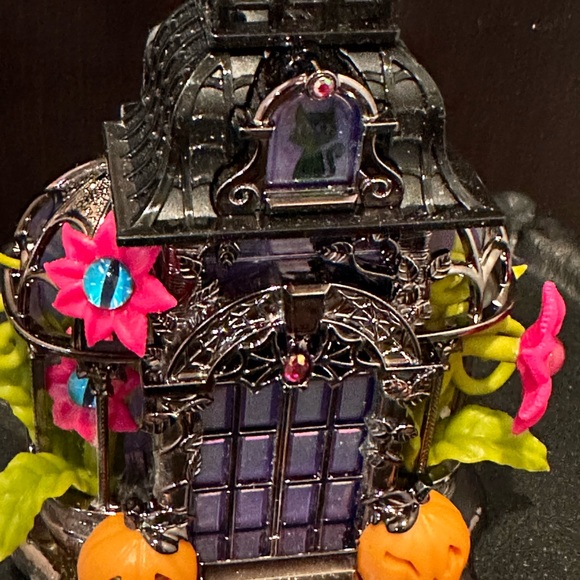 Halloween Haunted Conservatory Projector Wallflowers Plug NEW 2021 bats light - Picture 9 of 15